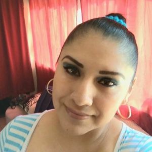 Meet your Posher, Noemi